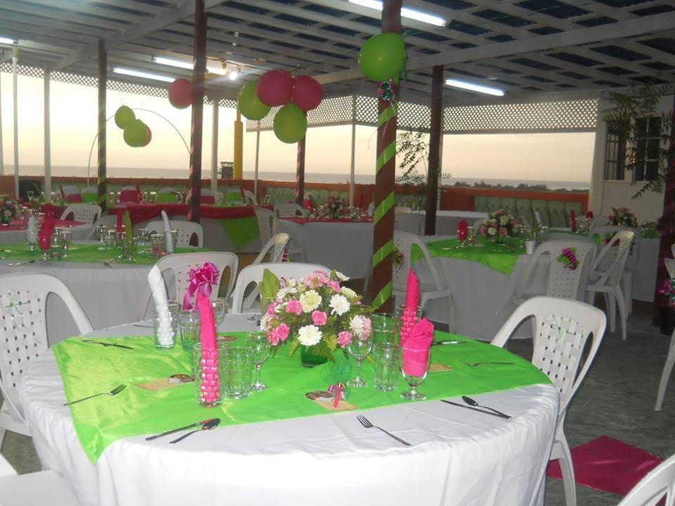 Tropical Court Hotel Montego Bay Zewnętrze zdjęcie