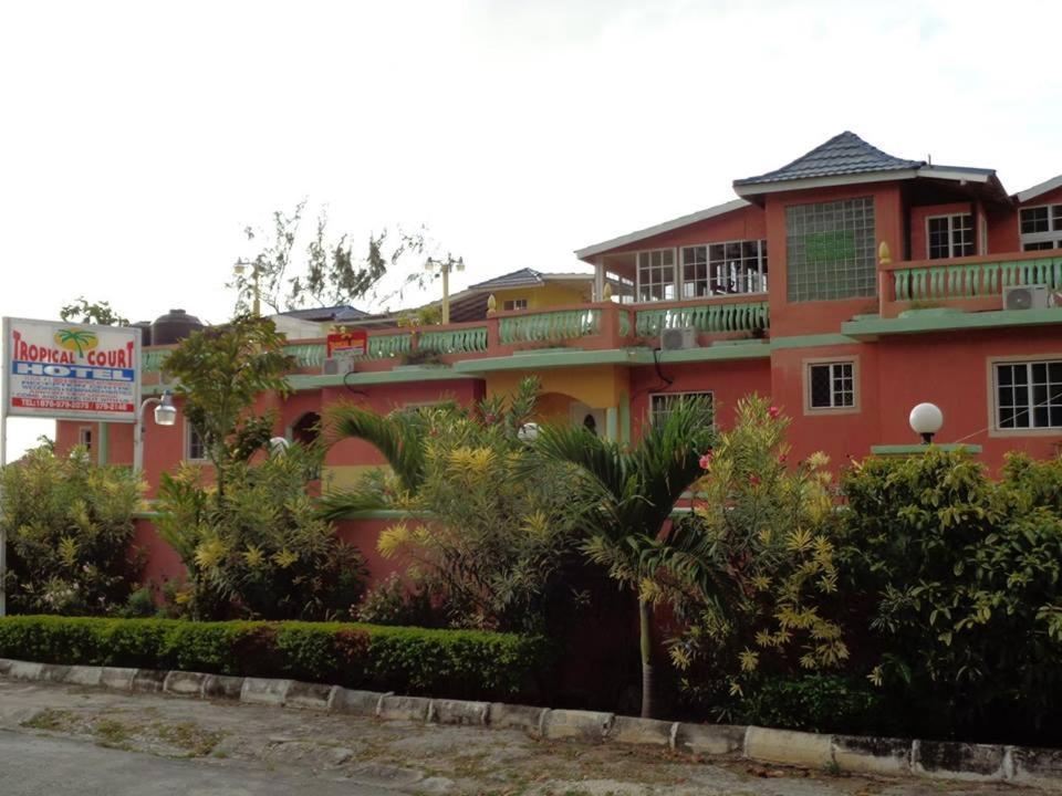 Tropical Court Hotel Montego Bay Zewnętrze zdjęcie